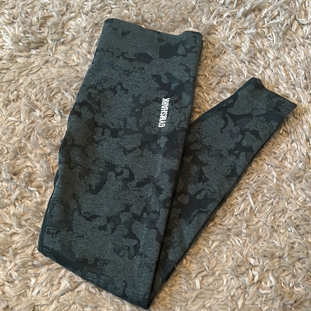 GymShark Adapt Seamless Camo Leggings